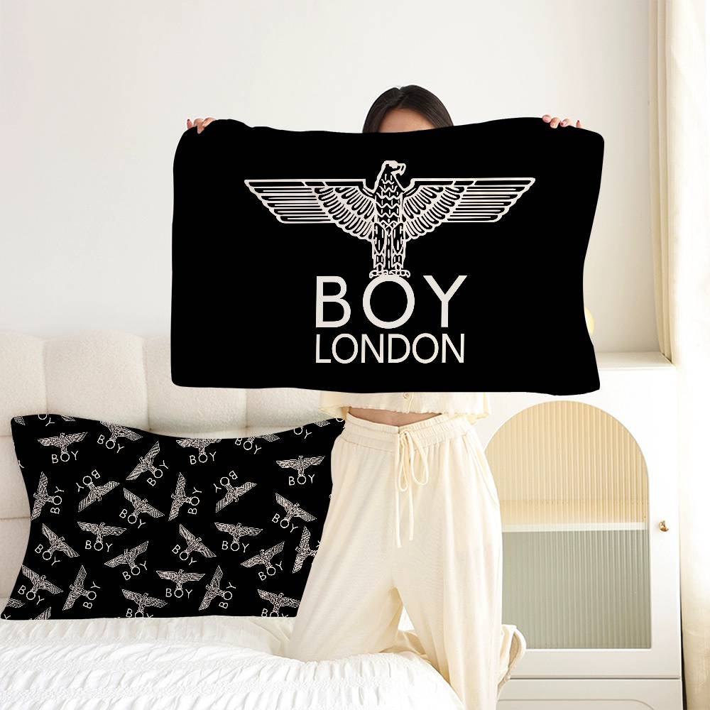 Home Textiles London - Классические мультяшные полотенца-подушки с логотипом B-Boy