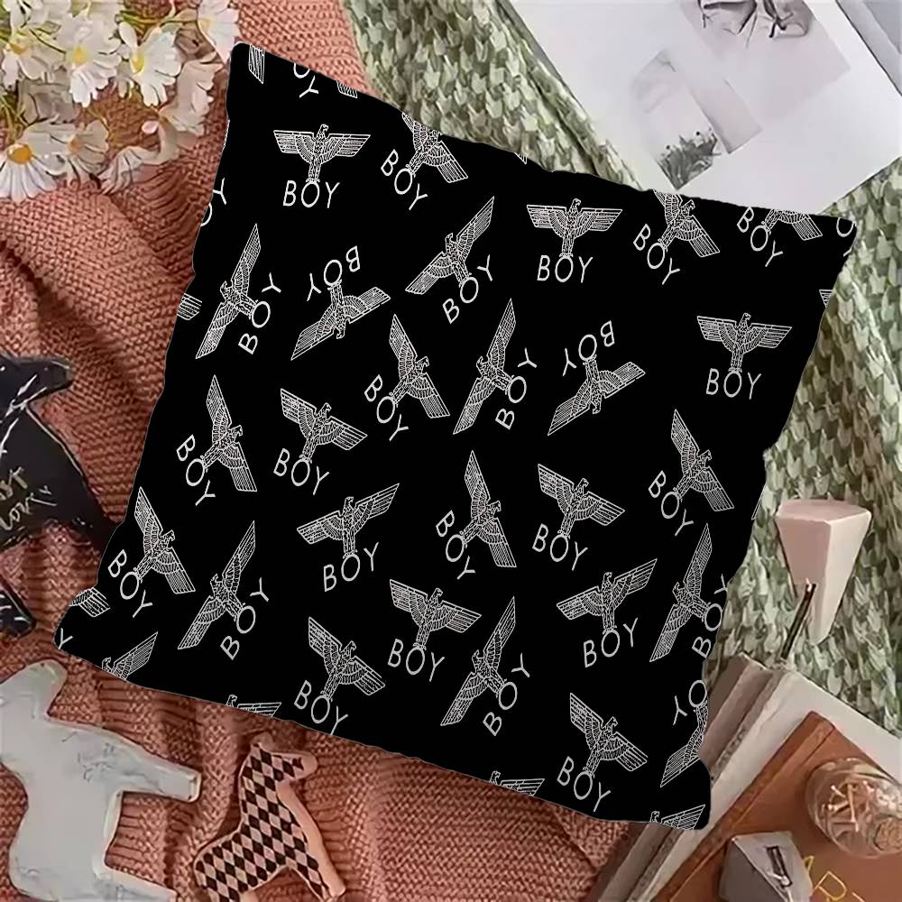 Классические декоративные поду – обзор и цена Home Textiles London