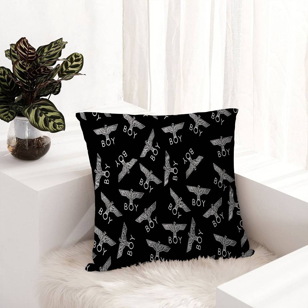 Классические декоративные поду – обзор и цена Home Textiles London