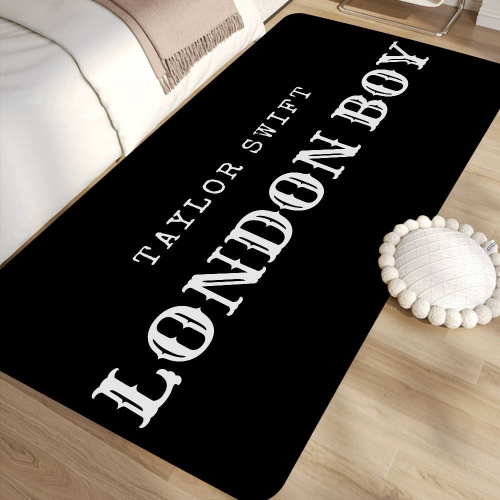 Классический коврик с логотипо – обзор и цена Home Textiles London