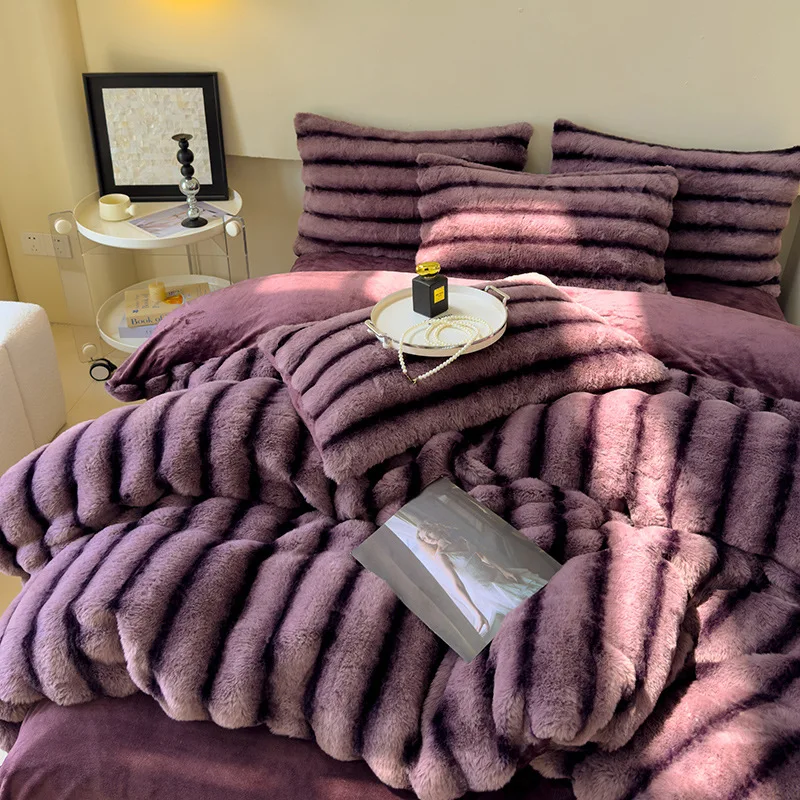 Комплект из четырех предметов  – обзор и цена Bed Sheet Microfiber