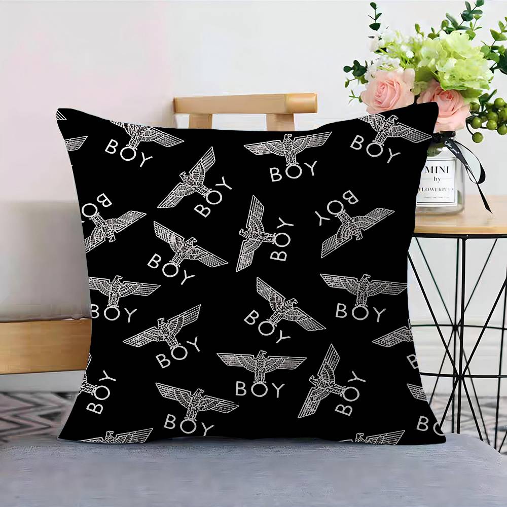 Классические декоративные поду – обзор и цена Home Textiles London